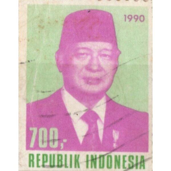 700 1990 Republik Indonesia Used Stamp